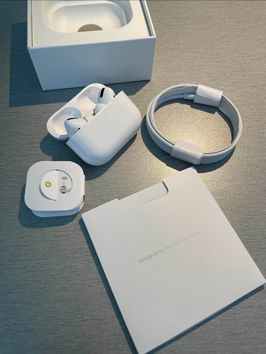 AirPods Pro 2 - Beauty Basket